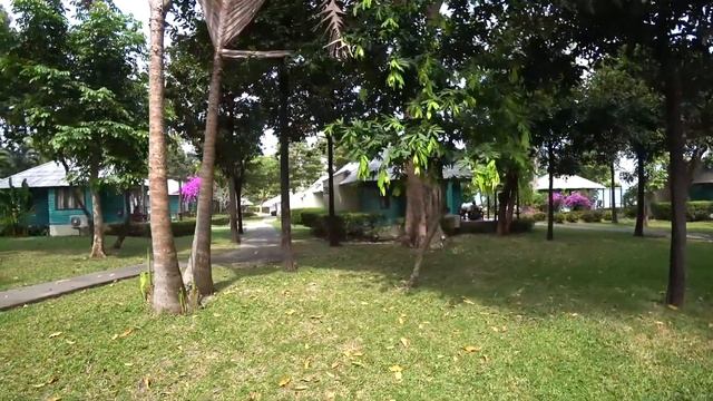 Sai Kaew Beach Resort - БЮДЖЕТНЫЙ и РАЙСКИЙ отель Таиланда! / Остров Ко Самет смотреть онлайн