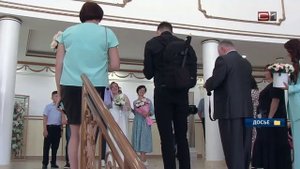 Из-за красивой даты 24 февраля в ЗАГСе Сургута случился наплыв молодоженов