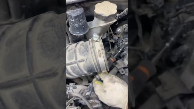 Замена топливного фильтра Соренто прайм 2.2 смотреть онлайн