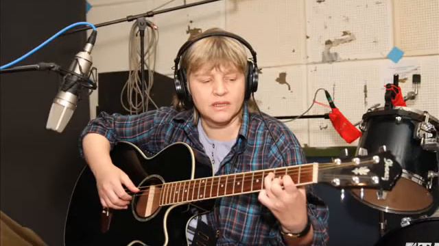 Мария Махова Музыкант wmv смотреть онлайн