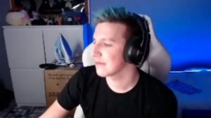 Сегодня пятница а завтра выходной