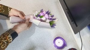 ?Как красиво завернуть букет в упаковочную бумагу? МК?Мыловарение ?