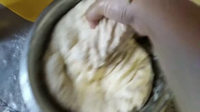 Воздушные жареные пирожки с начинкой. Вкуснее не бывает.