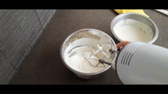 Торт "Молочная Девочка" с Клубничным Кули Нежнейший!