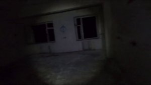 Существо заброшки попало на камеру | "АнтиЖесть"