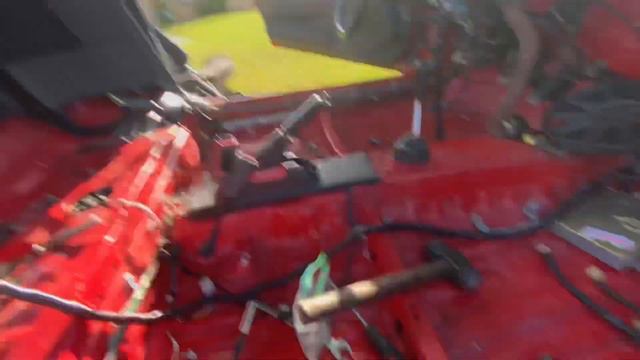 TWIN CAM CRX GETS A REAR BUMPER AND OEM SEATS смотреть онлайн