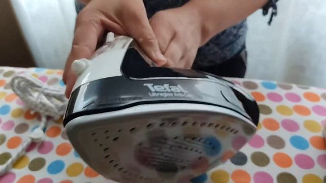 Распаковка — Утюг Tefal FV4963E0 смотреть онлайн