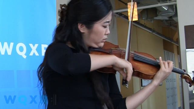 Kristin Lee Plays Eugene Ysaye's Sonata No. 4, I. Allemanda смотреть онлайн