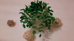 Веточка эвкалипта из фетра. Простой мастер-класс