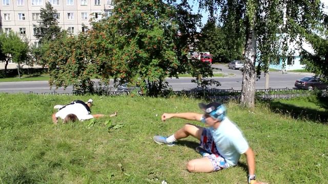 Как правильно здороваться с друзьями