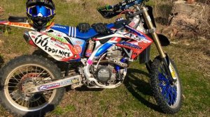 HONDA CRF 450r 2008 preferred to a KTM EXC 300 - хонда ЦРФ 450р предпочитан мотор пред КТМ 300
