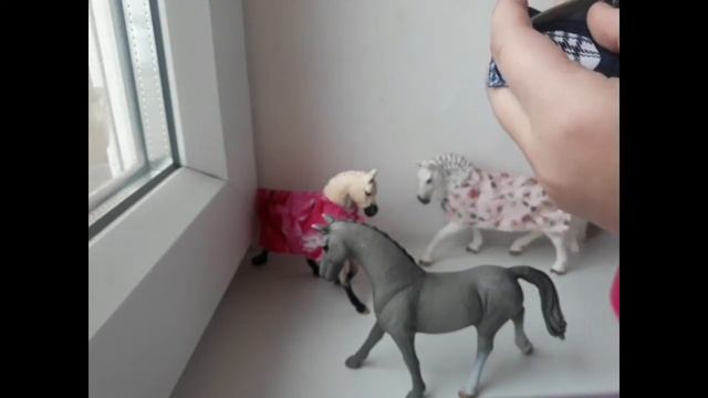 Как сшить попону для лошадей schleich своими руками? Я вам и расскажу! смотреть онлайн