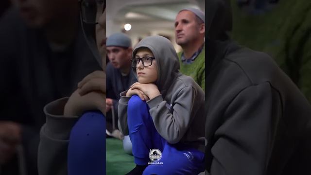 Вечер знаний в Центральной мечети г. Буйнакск смотреть онлайн