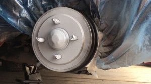 Покраска тормозных барабанов с надписью Nissan