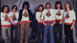 E. L. O. Electric Light Orchestra - Greatest hits sampler.