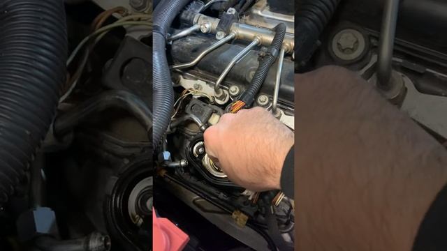 Замена толкателя ТНВД N20 BMW смотреть онлайн