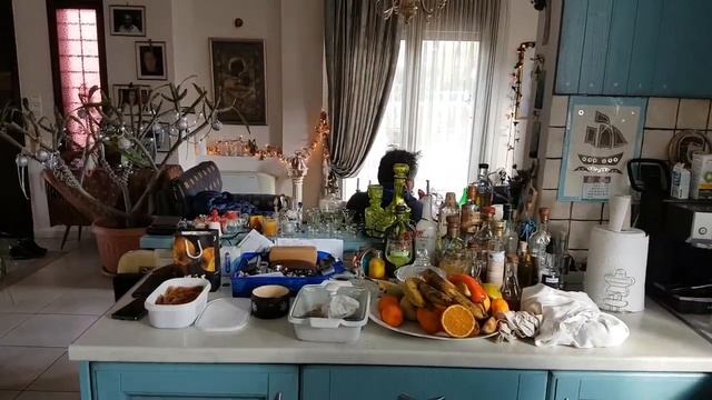 Рождество в Греции. В кругу друзей. Как празднуют Рождество греки. Греческая кухня,  традиции.