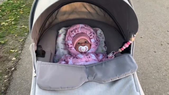 Прогулка с реборном в коляске / день с реборном Евой ??? смотреть онлайн