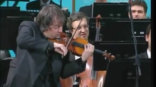 Sergej Krylov  plays Paganini caprice no.13. Сергей Крылов - скрипка Паганини каприс №13