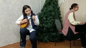 Кузнецова Катя . Русская народная песня "По улице мостовой"обр.В.Дителя