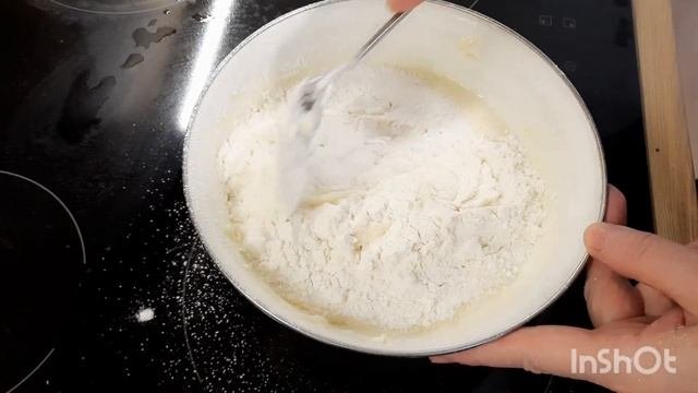 Оладушки на горячем кефире #оладьи #оладьинагорячемкефире #galinapodleskikh