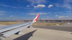 Despegue desde Aeropuerto Madrid Barajas / Takeoff from Madrid Barajas Airport - Iberia A320.