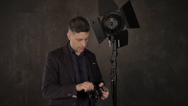 Настройка вспышек в фотостудии • Как фотографировать в студии смотреть онлайн