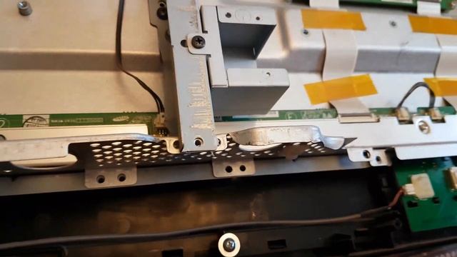 Вертикальные полосы на телевизоре, можно ли их убрать? смотреть онлайн