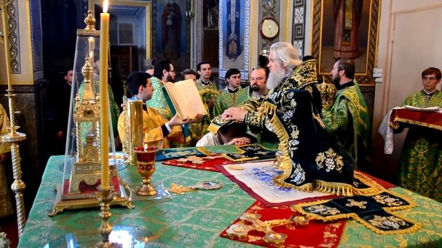 Тропарь и Кондак Троицы. Хиротония во пресвитера о.  Зосимы (Города)