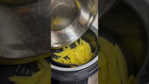 Картошка фри в Мультиварке Ниндзя (Ninja Foodi OL553IS) Мой первый опыт.