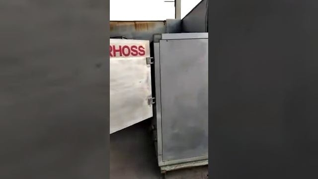 Чиллер PHOSS на 100 кВТ смотреть онлайн