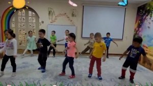 Физминутка.Танец. Малыши."Как танцуют зайки посмотри".Детский сад "Умка"г.Алматы ул.Жарокова