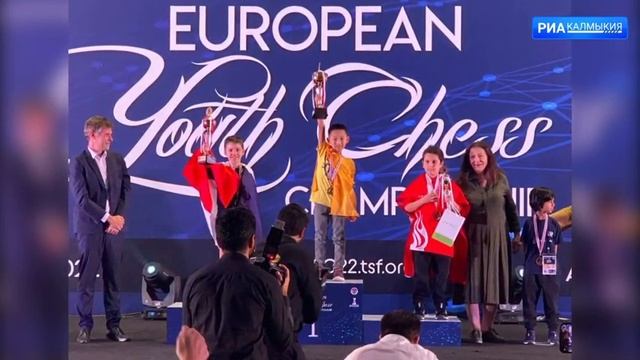 Рома Шогджиев - победитель первенства Европы по шахматам среди мальчиков до 8 лет смотреть онлайн