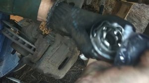 замена наружнего ШРУСА   Chery Fora ( Elara-A21-A520 ) & Vortex Estina