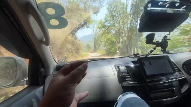 FORTUNER Paani Mai Doob Gayi? | Fortuner Vs Hilux | EXTREME OFFROAD смотреть онлайн