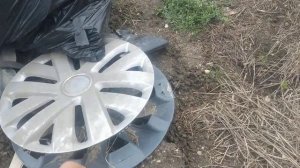 остановились за двумя колпаками взял только один