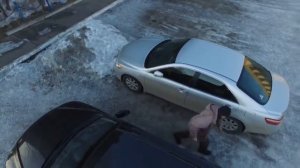 Алкаш убегает от квадрокоптера