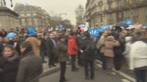 Bourdin ment comme un arracheur de dents !