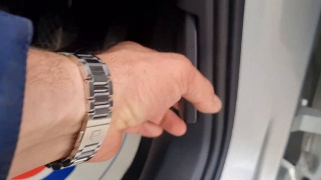 Volkswagen Passat 2.0 TDI BlueMotion Tech SE Business Estate 5dr Diesel Manual Euro 6 (s/s) (150 ps смотреть онлайн