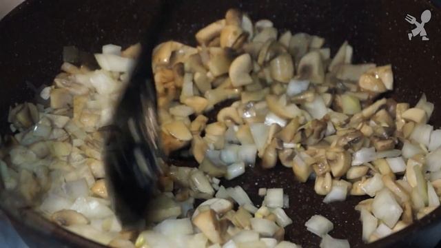 Такую ПАСТУ я готова есть хоть КАЖДЫЙ ДЕНЬ! СПАГЕТТИ с грибами и ШПИНАТОМ в сливочно-сырном соусе! смотреть онлайн