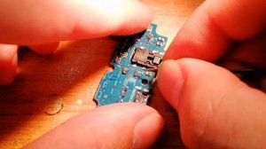 Samsung A30 не заряжается