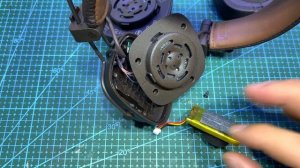 Repair Marshall MAJOR IV  - It won't charge,red light&bluelight doesn't come on use it when going