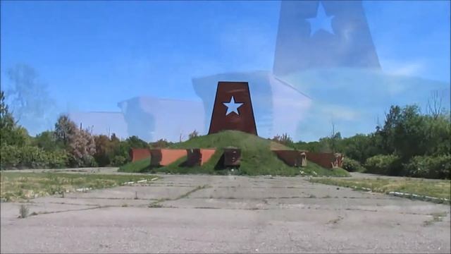 Красота Донского края 13  Поселок Тарасовский монумент 13 героям Красновки
