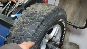 "Колёсико овальное" или как не надо б/у колеса покупать | BF Goodrich 245/75 R16