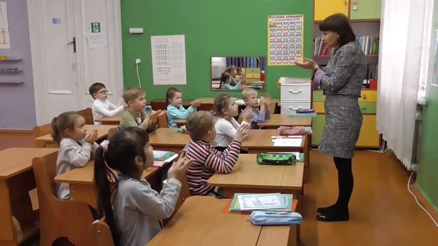 Пальчиковая гимнастика "СНЕЖИНКА" смотреть онлайн