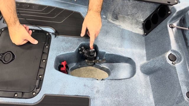 Hobie Pro Angler 360 XR Walkthrough смотреть онлайн