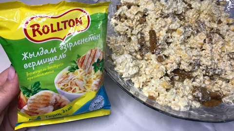 ДЕШЕВЫЙ САЛАТ ИЗ КИТАЙСКОЙ ЛАПШИ