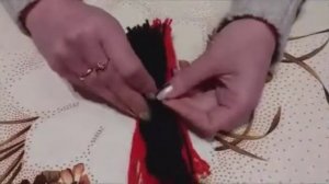 Мастер-класс по изготовлению поделки из шерстяных ниток «Снегири»