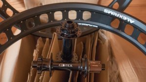 Фэтбайк для бати: обода Alexrims Blizzerk 100 и втулки на промах Bitex с барабаном Shimano