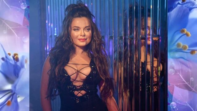 Повергла всех в шок! Вот как выглядит сейчас 47-ми летняя популярная певица Наташа Королева? смотреть онлайн